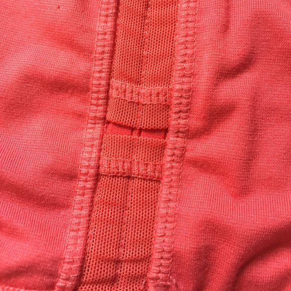 Lululemon Pirouette II Bra - Picture 5 of 9